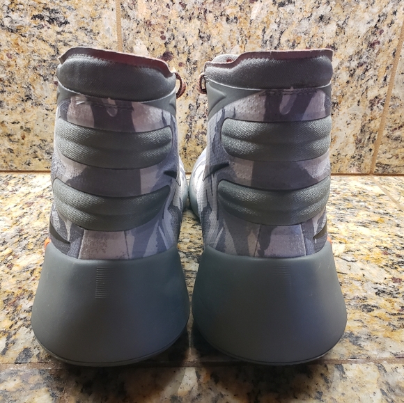 Nike Hyperdunk 2015 - Picture 5 of 6